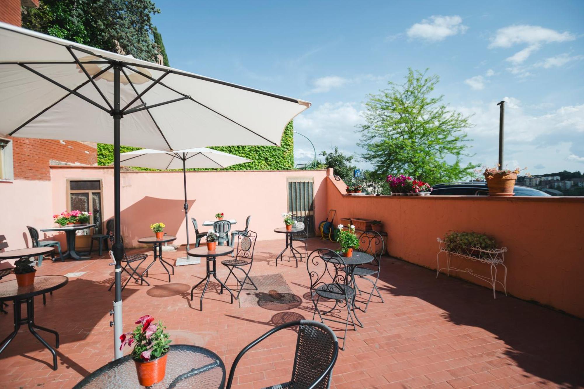 Hotel Vico Alto Siena Exterior photo
